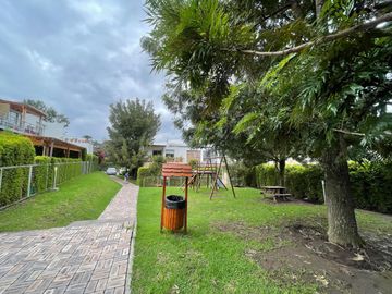 CASA DE VENTA, CUMBAYA CONJUNTO PRIVADO