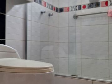 Se Vende Departamento / Amplio Flat En La Molina Javier Prado Urb Santa Patricia