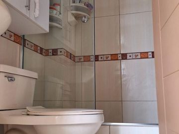 Se Vende Departamento / Amplio Flat En La Molina Javier Prado Urb Santa Patricia