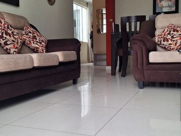 Se Vende Departamento / Amplio Flat En La Molina Javier Prado Urb Santa Patricia