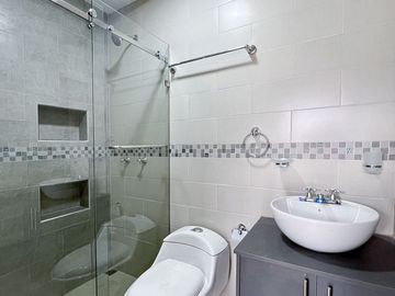 Se vende departamento al sur de Loja en el Barrio Daniel Alvarez