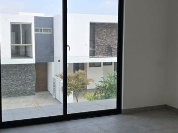 casa nueva en Venta en Fracc. Rinconada de Santa Fe 1, León Guanajuato.