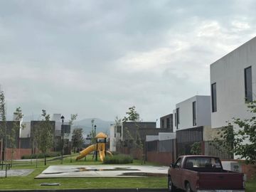 Casa en construcción nueva en venta Rinconada de santa Fe 1, León Gto.