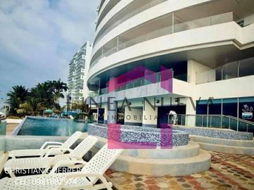 Tonsupa-Ecuador Suite amoblada con Jacuzzi en el balcón y vista al Mar en el edificio Grand Diamond Beach