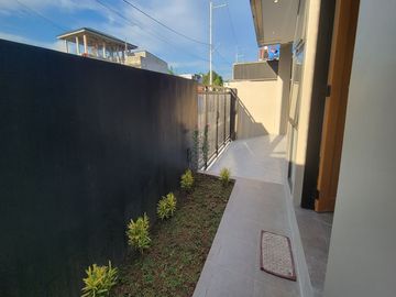 5 Bedroom House and Lot for Sale in Vermont Park Executive Village, Antipolo City