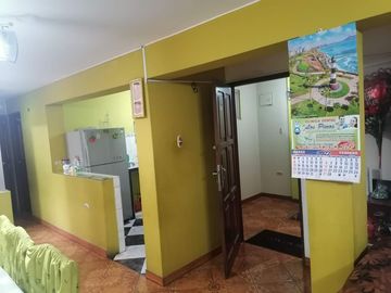 VENDO CASA DE 3 PISOS EN SMP