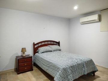 Departamento de Alquiler Amoblado, 3 dormitorios, Centro de Guayaquil