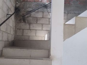 TERRENO EN VENTA INCLUYE CON CASA EN EL INTERIOR EN NUEVO CATACAOS