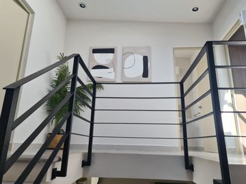 VENTA CASA EN VALLE CORREGIDORA