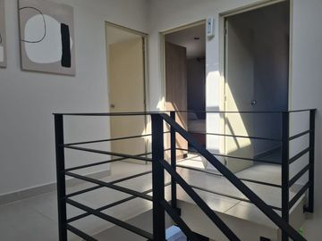 VENTA CASA EN VALLE CORREGIDORA