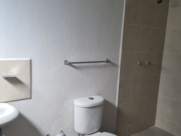 VENTA CASA EN VALLE CORREGIDORA