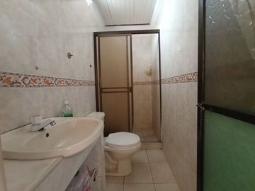 VENDO CASA CALI  LA RIVERA