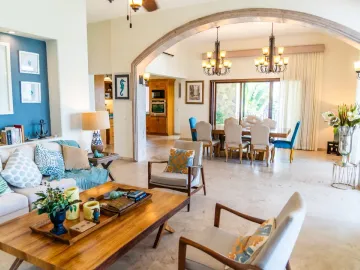 Casa de lujo en Venta con vista panoramica al mar, a pasos del Malecon y cerca del centro Historico de Mazatlán