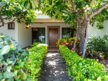 Casa de lujo en Venta con vista panoramica al mar, a pasos del Malecon y cerca del centro Historico de Mazatlán