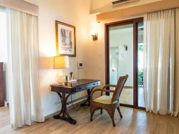 Casa de lujo en Venta con vista panoramica al mar, a pasos del Malecon y cerca del centro Historico de Mazatlán