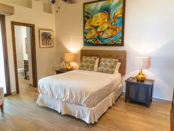Casa de lujo en Venta con vista panoramica al mar, a pasos del Malecon y cerca del centro Historico de Mazatlán