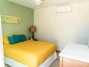 Casa de lujo en Venta con vista panoramica al mar, a pasos del Malecon y cerca del centro Historico de Mazatlán