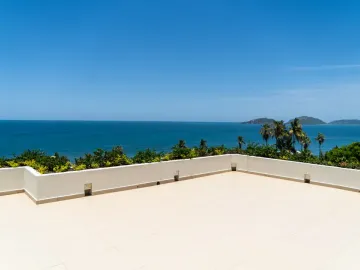Casa de lujo en Venta con vista panoramica al mar, a pasos del Malecon y cerca del centro Historico de Mazatlán