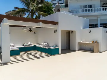Casa de lujo en Venta con vista panoramica al mar, a pasos del Malecon y cerca del centro Historico de Mazatlán
