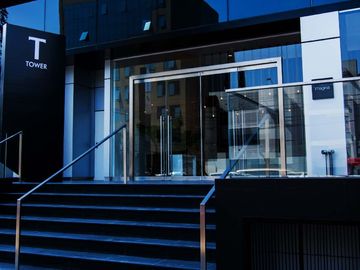 OFICINA PRIME T TOWER EN ALQUILER ÁREA DE 293,16 EN CASCO