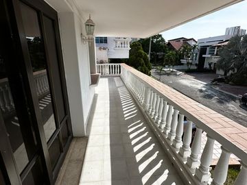 VENTA INMENSA CASA EN CONJUNTO VILLA CAMPESTRE