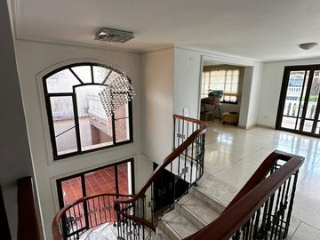 VENTA INMENSA CASA EN CONJUNTO VILLA CAMPESTRE