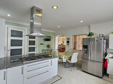 CASA EN VENTA EN PEDREGAL QUERETARO