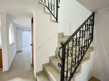 VENTA CASA EN ENVIGADO