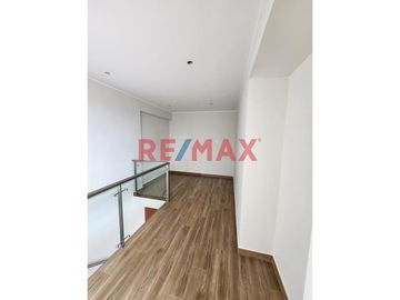 Alquiler De Exclusivo Duplex En Estreno Cerca A Plaza San Miguel