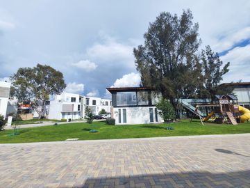 CASA EN RENTA FRACCIONAMIENTO PUERTA REAL SAN BERNARDINO TLAXCALANCINGO PUE