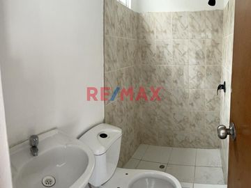 Casita De Campo En Lurin 120Mt2 Y Aires Con 2 Dormitorios