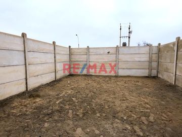 Casita De Campo En Lurin 120Mt2 Y Aires Con 2 Dormitorios