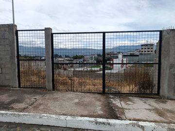 Terreno en venta - Sangolqui cerca a redondel del Colibri