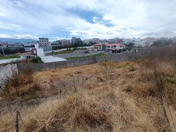Terreno en venta - Sangolqui cerca a redondel del Colibri