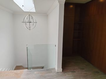 venta de Casa con carril de nado techado y jardín en la Vista country club, Puebla - gran oportunidad