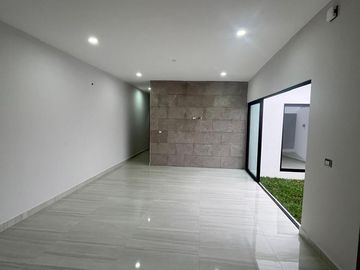 Venta Casa de 1 nivel lado sombra, 2 recamaras con baño, bi cochera, Playas del Conchal, Alvarado