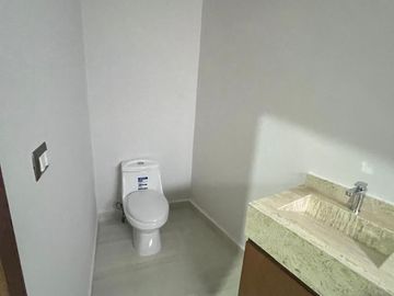 Venta Casa de 1 nivel lado sombra, 2 recamaras con baño, bi cochera, Playas del Conchal, Alvarado
