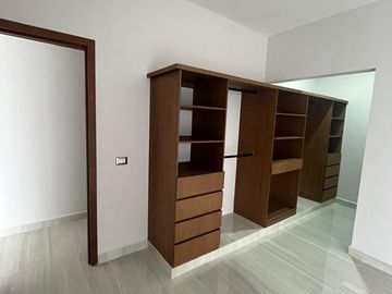 Venta Casa de 1 nivel lado sombra, 2 recamaras con baño, bi cochera, Playas del Conchal, Alvarado