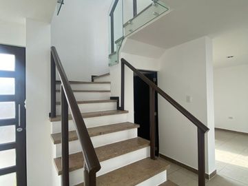 Linda y moderna Casa en San Andrés Cholula