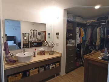 VENDO DEPARTAMENTO PLANTA BAJA EN CONDOMINIO EL MOTIVO ZAKIA QUERETARO