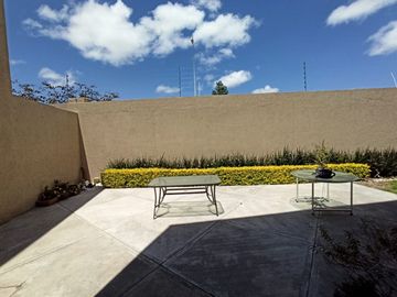 VENDO DEPARTAMENTO PLANTA BAJA EN CONDOMINIO EL MOTIVO ZAKIA QUERETARO
