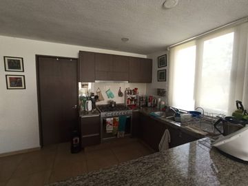 VENDO DEPARTAMENTO PLANTA BAJA EN CONDOMINIO EL MOTIVO ZAKIA QUERETARO