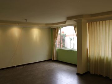 Amplio y moderno apartamento, con excelentes acabados