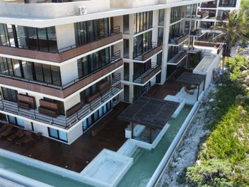 Departamento con alberca privada, acceso al mar, c;ub de playa, en venta, Tankah, Tulum.