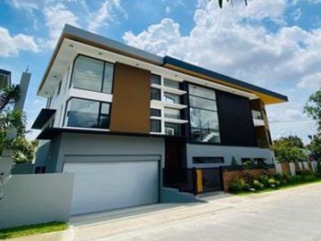 Modern House and Lot for Sale at Waterwood Executive Subdivision, Baliuag Bulacan
