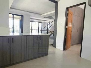 Brand New House and Lot with Elevator with Mountain view for Sale in Antipolo