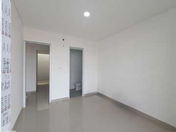 For Sale New House Ready to Live in, 3 Floors in Duri Kepa location, West Jakarta
