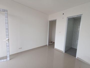 For Sale New House Ready to Live in, 3 Floors in Duri Kepa location, West Jakarta
