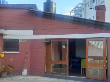 VENDO PENT-HAUSE, 78m2, terraza amplia, 2 hab, parqueadero, seguridad.