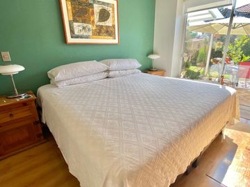 Casa En Venta, 4 D 4b , Sector Casas De La Viña Peñalolén.!!